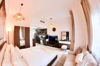 Cozy Urban Studio - Peach Bliss Haven Retreat - 9