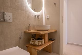 GuVer Luxury Suites - 3