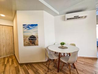 Macondo 1BR Rooftop Pool, Parking & Wi-Fi - 5