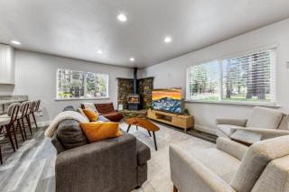 2543 Knox Avenue cabin - 4