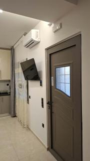 Modern Comfort Stay - 7