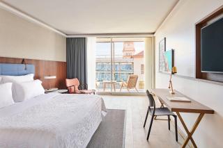 Le Meridien Ra Beach Hotel and Spa - 5