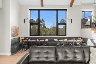 Zion Luxury Estate, Hot Tub, Theater & Fire Pits - 9