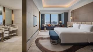 InterContinental Hotels Zhengzhou Zhengdong - 1