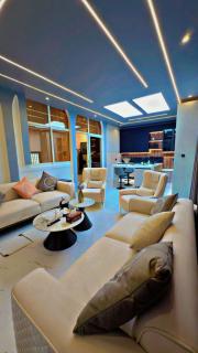 Lux Residence 22 - Modern Suite in Central Al Ain - 2