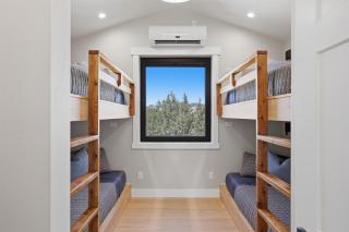 Stunning Cliff Views, Private Hot Tub, Sauna & Gym - 6