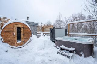 NEW! Forest Retreat Spa, Sauna & Peaceful Views! - 6