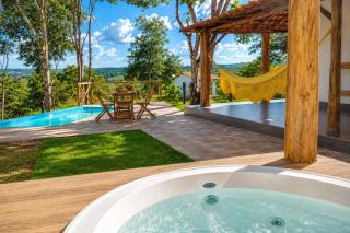 Casa com Jacuzzi Charme Corumbá - 9
