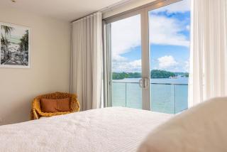 405 - Suva City Views Oceanfront Large Balcony - 4