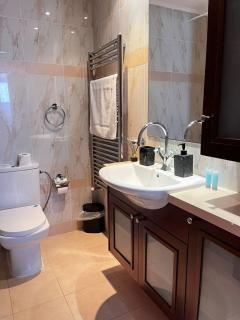 Modern 2bedroom penthouse near sea - 2