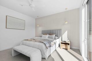 Southside Sanctuary - Architectural Retreat by Beach - 8