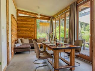 See Chalet 50 - 9