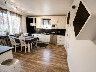 Modern lägenhet med trädgård på Österlen, nära hav & golf - 5