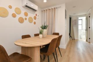 Chic 4BR Stay-Steps Away From Central Park - 3