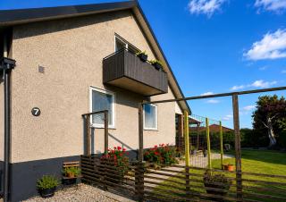 Modern lägenhet med trädgård på Österlen, nära hav & golf - 9