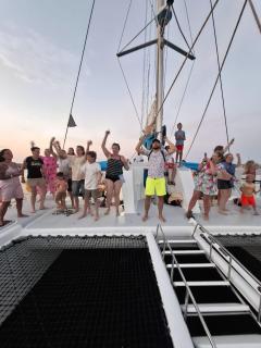 Balade de 3 heures en Catamaran de Luxe djerba - 1