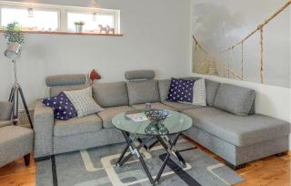 1 Bedroom Cozy Home In Skummeslöv - 9