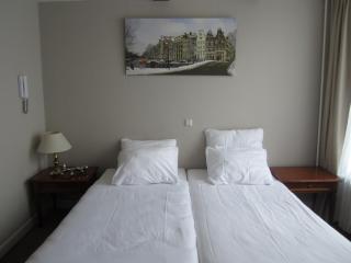 Hotel Corner House - 4