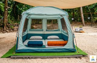 Point Calixto beach front hut, Boracay - 2