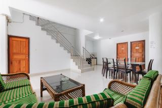 RedDoorz near Siloam Hospital Palembang - 5