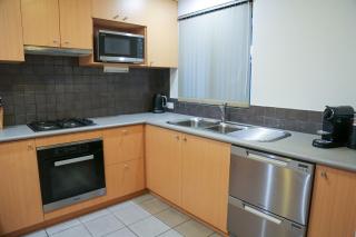 Canal Views - gorgeous Mandurah holiday home - 3