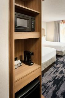 Fairfield Inn & Suites Cleveland Avon - 1