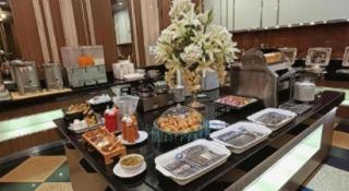 Sri U-Thong Grand Hotel - 8