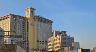 Man Va Hotel - 7
