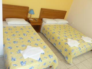 Peter & Tony Rooms - Galissas - 8