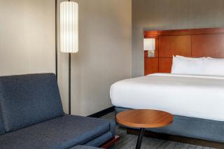 Courtyard by Marriott Pittsburgh Airport - 6