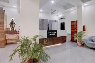 Townhouse Oak Karkamb Road Solapur Formerly Grand Residency - 3
