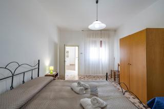 Onde Dorate in centre, close to Beach - Happy Rentals - 0