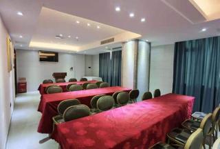 Borrman Hotel Huizhou West Lake Shuidong Street - 3