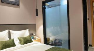 Green Tree Inn Express Fuzhou Three Lanes and Seven Alleys Nanmendou Metro Station - 4