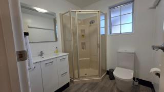 Admirals Motor Lodge - 6