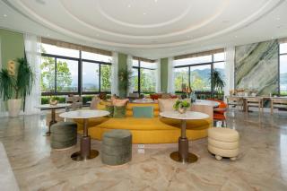 New! Modern Retreat with Pools, Gardens and Great Amenities - 6