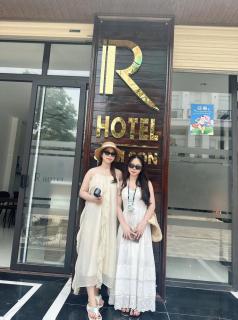 KHÁCH SẠN R Hotel - 8