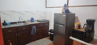 Comfortable fully equipped apartment just 6 kilometers from Manuel Antonio, with parking and fast WiFi - Quepos - 1