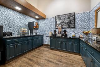 AmericInn by Wyndham Cloquet - 3