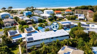 Surf Sound Holiday Hideaway - 8