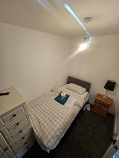 Smart Stay room in Central Dartford with Free Parking - 0