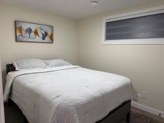Dykee Brand new 2 bedrooms 1 bath cozy suite - 7