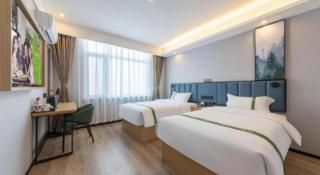 GreenTree Inn Express Qingdao Jiaodong International Airport - 2