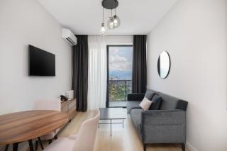 STEPS Batumi Hotel & Suites - 4