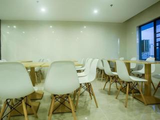 GreenTree Inn Express Hainan Haikou Haixiu Zhong Road - 8