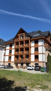 NK18 Apartments - 8