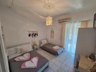 Athina Studios - 8
