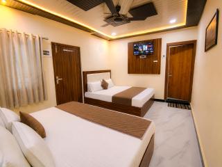 Hotel Diamond inn Mathura - 8
