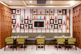 Lemon Tree Hotel, Sector 60, Gurugram - 6