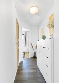 Sunny apartment near Stavanger city center with free parking - 4
